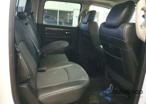 2015 Ram 1500 Sport z USA, uszkodzony, nr VIN 1C6RR7MT2FS502457